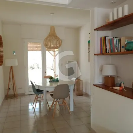 Casa vacanze Maison La Tranche-sur-mer, 7 Pieces, 10 Personnes - Fr-1-357-312 *